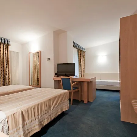 Hotel Andes 3*